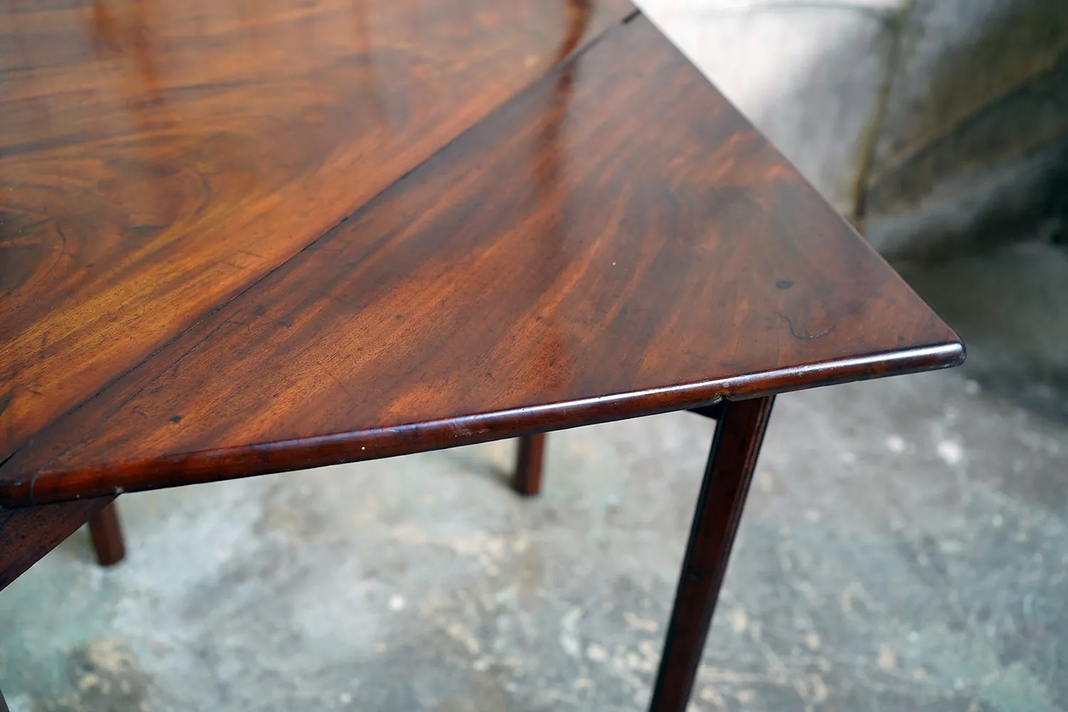 A George III Mahogany Triangular Drop-Leaf Corner Table c.1760-70