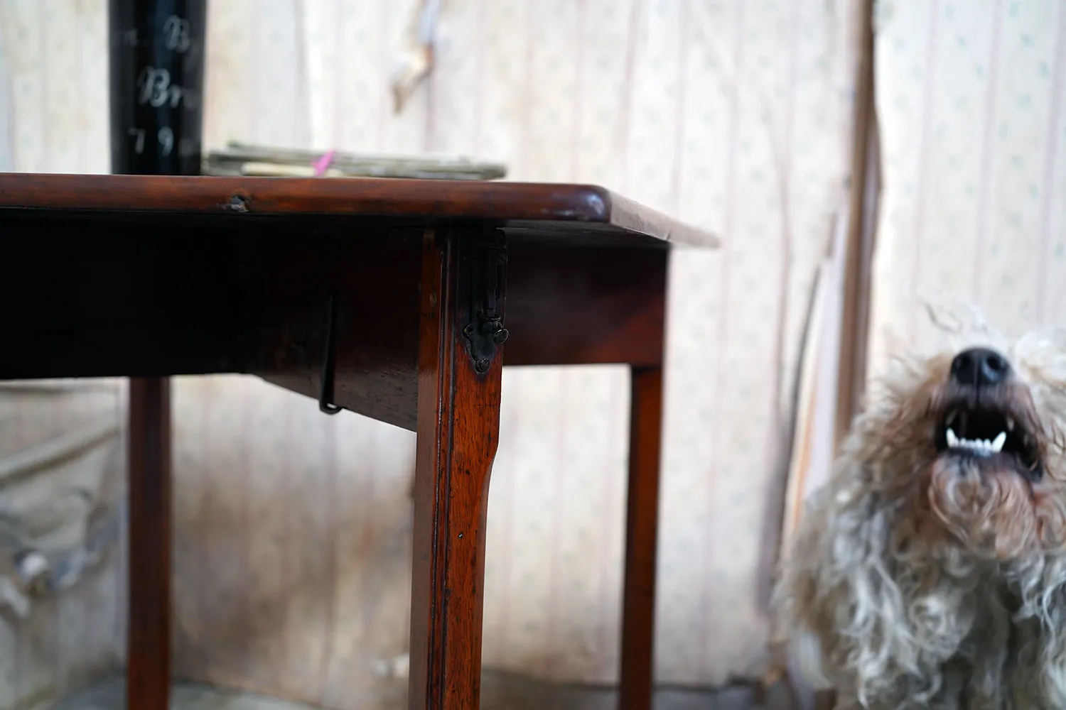A George III Mahogany Triangular Drop-Leaf Corner Table c.1760-70
