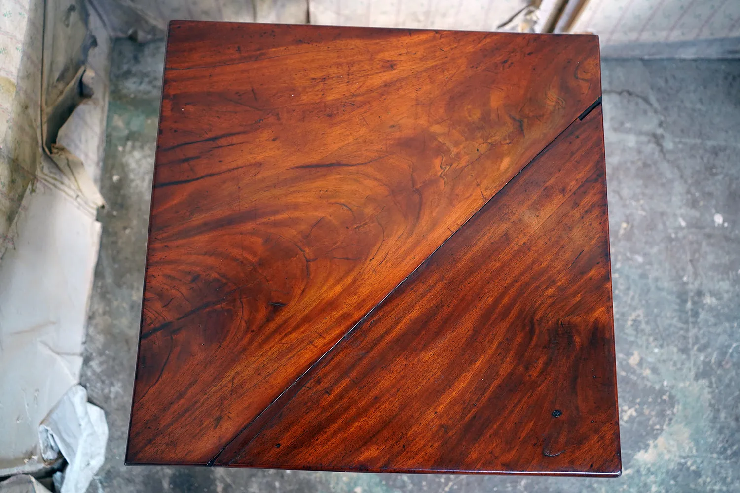 A George III Mahogany Triangular Drop-Leaf Corner Table c.1760-70