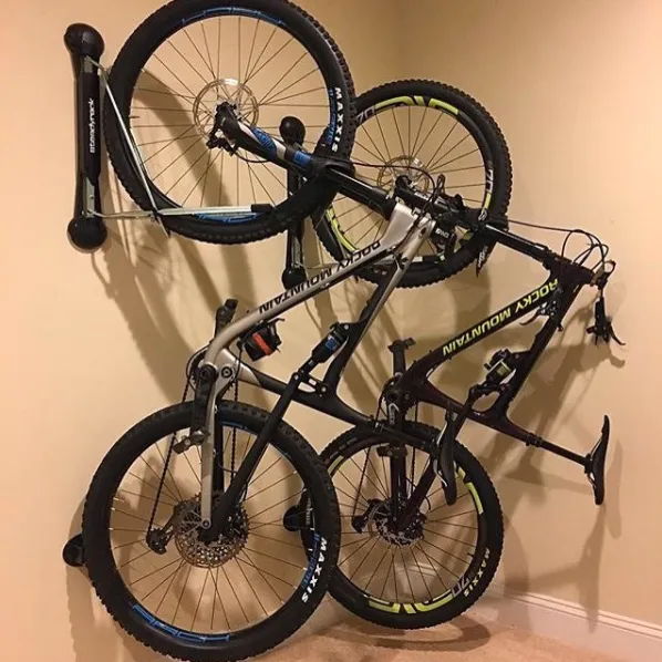 OUTLET | Compact Vertical Bike Rack
